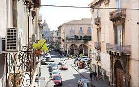 Catania Inn Rooms